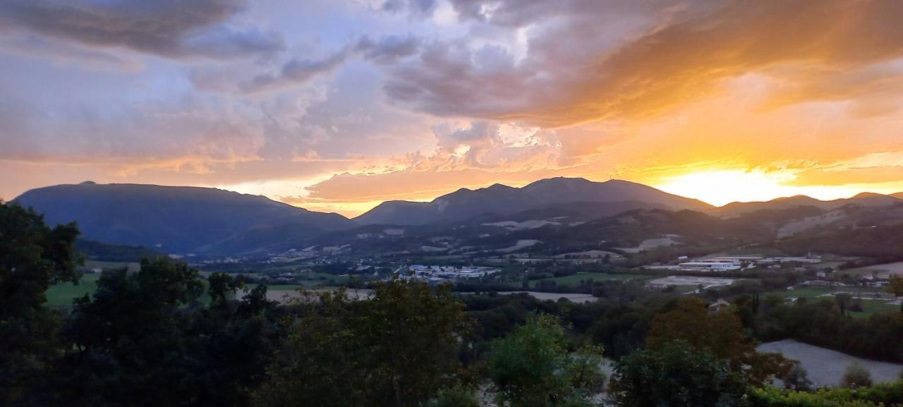 Pigno, Appartamento In Campagna Cagli Luaran gambar